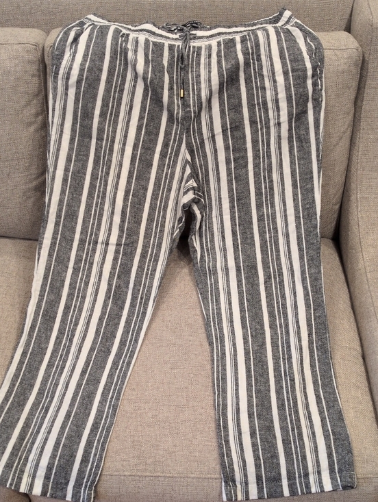 Ellen Tracy Pants - Ellen Tracy Charcy Gray & White Vertical Stripe Linen Blend Pant Large